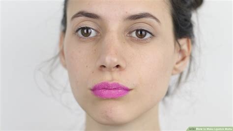 Pink Lipstick What To Wear With The Bright Lip Color Stylecaster