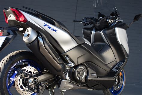 Yamaha Introduces The 2017 TMAX Hyper Scooter Range ZA Bikers