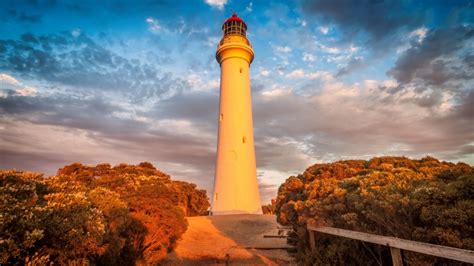 Home - Splitpoint Lighthouse