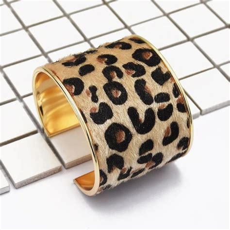 2 Colors Trendy Unique Sexy Leopard Print Cuff Bracelet Bangle African