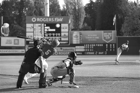 How to Get Classic Black and White Baseball Photos | 5050 Travelog