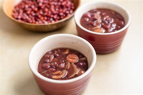 Sopa De Frijoles Rojos Foto Premium