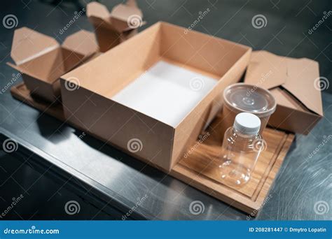 Set Of Food Boxes And Cardboard Containers For Delivery Stock Image