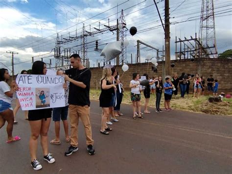 Familiares De Jovem Que Morreu Em Acidente De Tr Nsito Na Monte Alegre