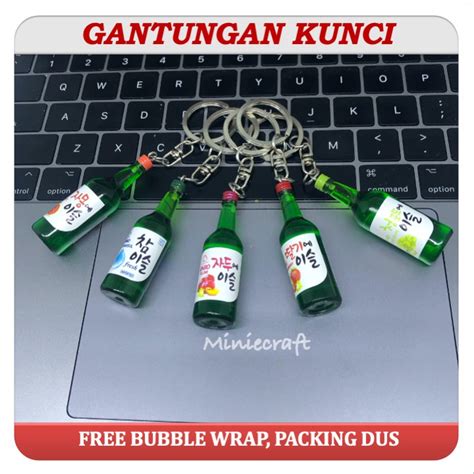 Jual Ganci Gantungan Kunci Miniatur Souvenir Botol Soju Minuman Korea