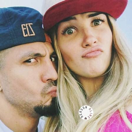 Ex Bbbs Fernando Medeiros E Aline Gotschalg Divulgam Fotos De Chamego