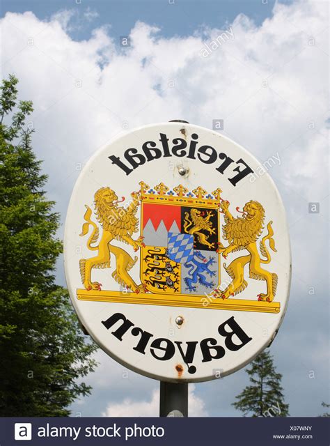 Land Coat Of Arms High Resolution Stock Photography And Images Alamy