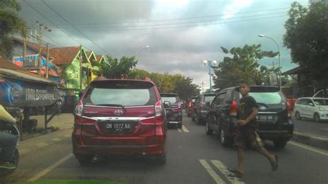 Macet Di Jl Poros Maros Maccopa Tribun Timur