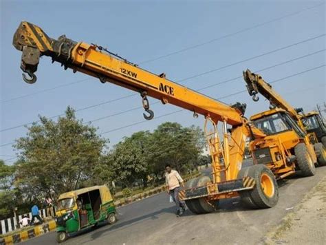 Mounted Cranes Hiring Service In Noida By Avs Movers And Lifters Id