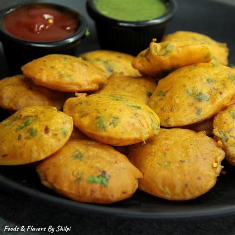 Aloo Ke Pakode Aloo Pakora Recipe How To Make Pakora Puffed