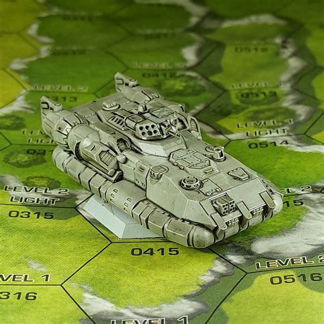 Maxim Hover Tank - SirMortimerBombito Sculpt | American Mecha ...