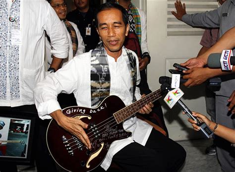 12 Photos Of President Jokowi Showing His Love For Metal Music | WowShack