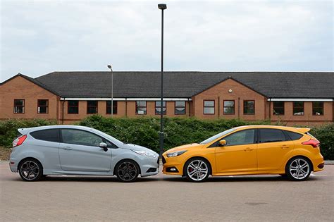 Twin Test Ford Fiesta St200 Vs Ford Focus St