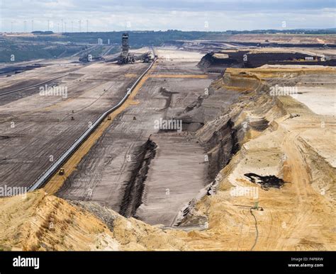 Verkratert Landschaft Des Feldes Tagebau Garzweiler Deutschlands