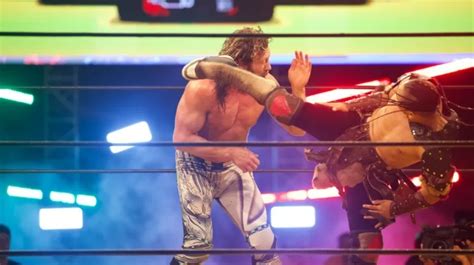 El Hijo Del Vikingo Cobra Revancha De Kenny Omega Tj Sports