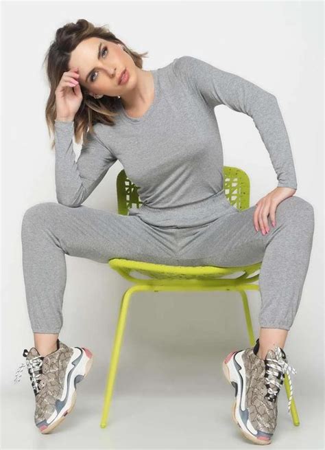 Conjunto Comfy Blusa M Longa E Jogger Recorte Malha Cinza Salvatore