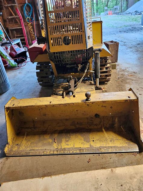 Struck Magnatrac Mini Crawlers and Attachments FOR SALE | Facebook