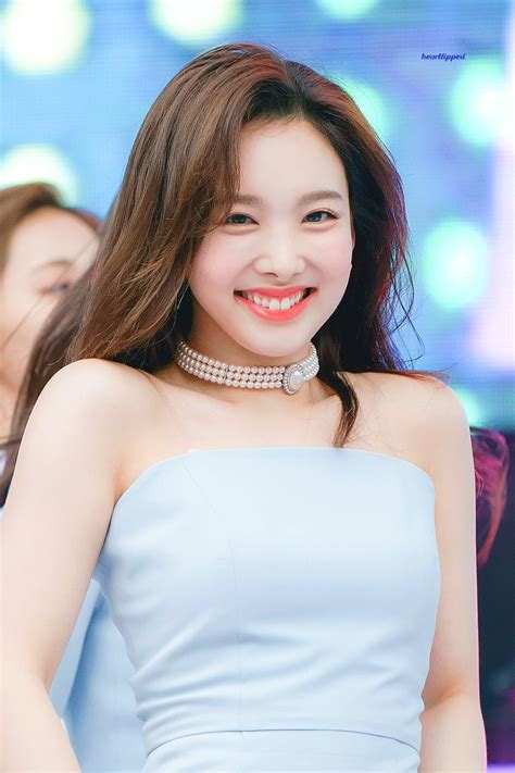 Nayeon De Twice Compare Intelligemment Les Membres De Running Man Aux