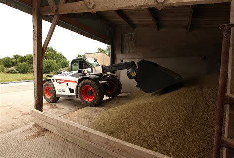 Bobcat Presents New Telescopic Loaders And Quad Tracked Machine Concept