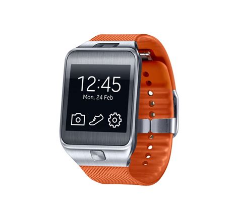 Samsung Flagship Smart Wearable Devices Gear Gear Fit Prices Revealed