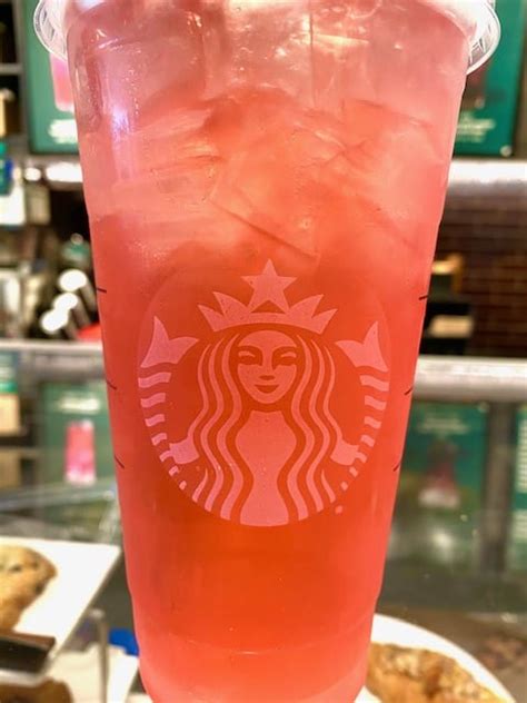 Heres How You Can Order A Starbucks Tropical Paradise Drink Off Of The