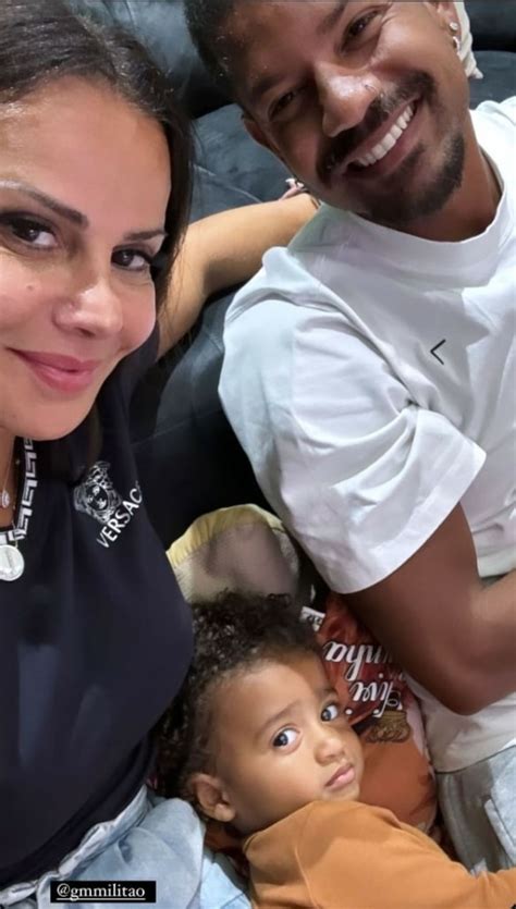 Filhos De Belo E Viviane - Viviane Araújo surge com filho e já tem data de encontro com Belo