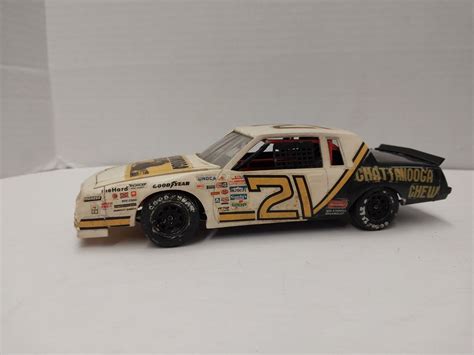 Built David Pearson 21 Chattanooga Chew Chevrolet Monte Carlo Nascar