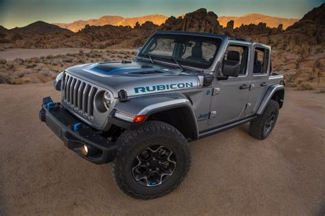 2021 Jeep Wrangler 4xe - Environmentally Conscious Off-Road Adventure