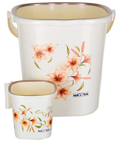 Nayasa Bucket 25 L With Stoolpatla And Mug Set Of 2 Off White