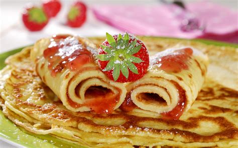 Delicious Strawberry Jam Pancakes Hd Wallpaper