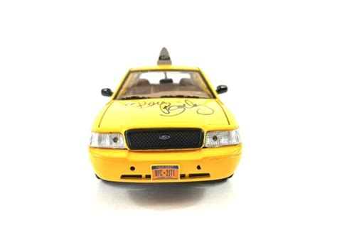 Cash Cab Ben Bailey Signed 1:24 Scale New York City Taxi Cab Ford ...