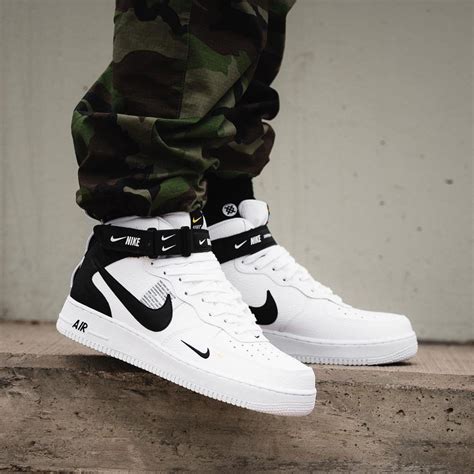 Nike air force 1 mid 07 lv8 white black – Artofit