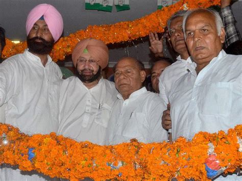 Backed By Doaba Congress Leaders Captain Launches Punjab Tour