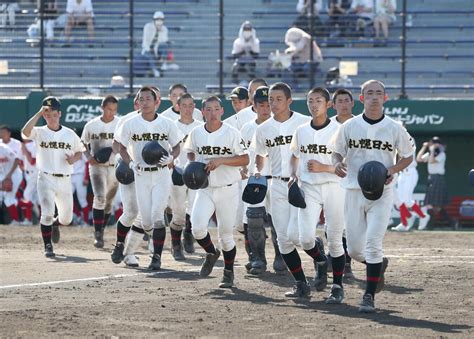 札幌日大4強一番乗り、初回イッキ5点で主導権「泥臭く」4番森／南北海道 高校野球夏の地方大会写真ニュース 日刊スポーツ