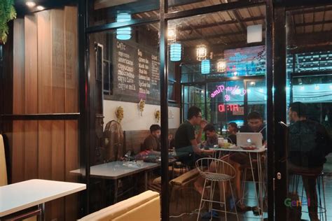 Cafe At Tempat Nongkrong Asyik Bareng Teman Menunya Murah News