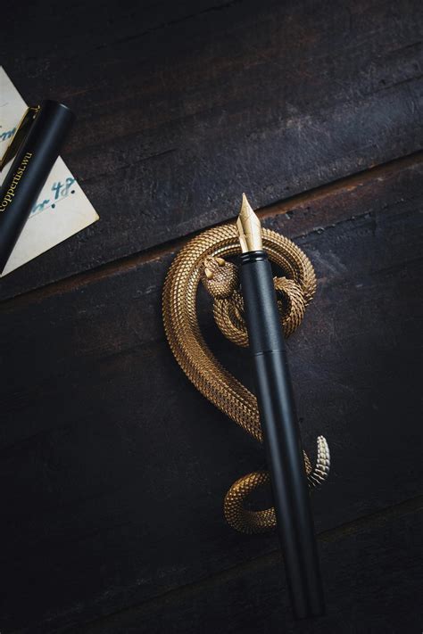 Ink-Free Reporting: A New Era for Obituary News 3