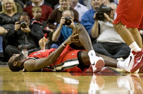 Basketball Injuries: Most Common Types, Risks & Precautions