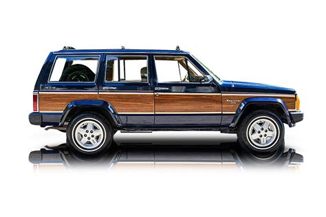 1986 Jeep Grand Wagoneer Lifted