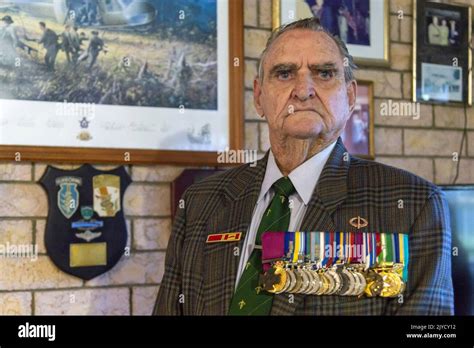 Australias Oldest Surviving Victoria Cross Vc Recipient Keith Payne Poses For A Photograph At