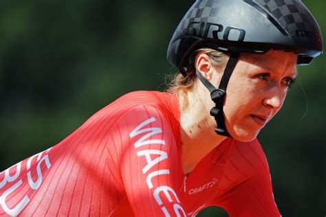 Anna Morris From Intensive Care Doctor To World Champion Cyclist