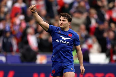 france rugby world cup guide antoine dupont   answer  pressure