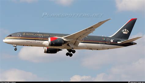 JY BAB Royal Jordanian Boeing 787 8 Dreamliner Photo By OMGcat ID