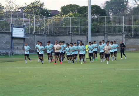 Kabar Buruk Pemain Timnas Indonesia U Cedera Jelang Lawan India