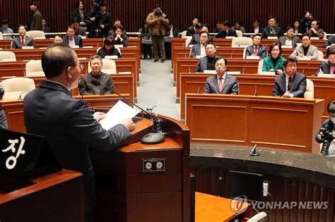 與의총서 친윤 한동훈 비대위원장 Vs 비윤 선거경험 있어야 연합뉴스