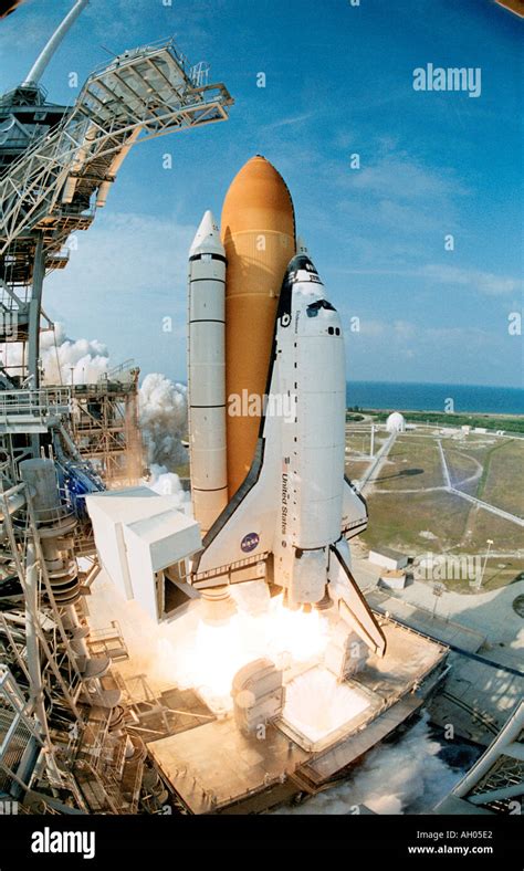 Space Shuttle Lift Off Blast Off, Florida USA Stock Photo - Alamy