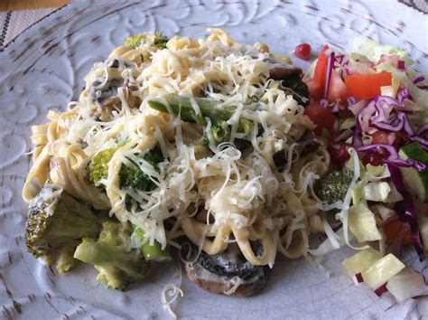 Pasta Med Kyckling Och Broccoli Cat01 Recept