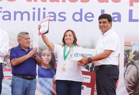 Dina Boluarte Revisa Su Agenda De Actividades Y Reuniones Clave En