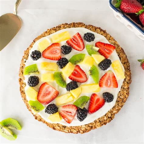 Healthy Yogurt Fruit Pizza Recipe