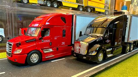 Dcp 164 Freightliner Knight Vs Kenworth T680 The Dart Comparison