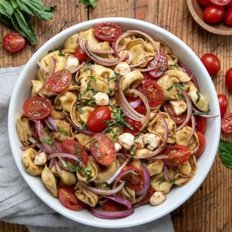 Caprese Tortellini Pasta Salad I Am Homesteader